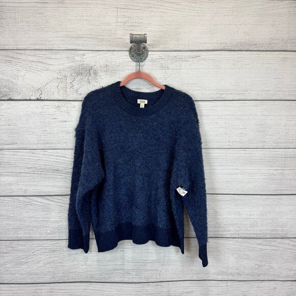 A New Approach Plus Size Blue Tan Fuzzy Knit Crew Sweater Size XL - Picture 1 of 6